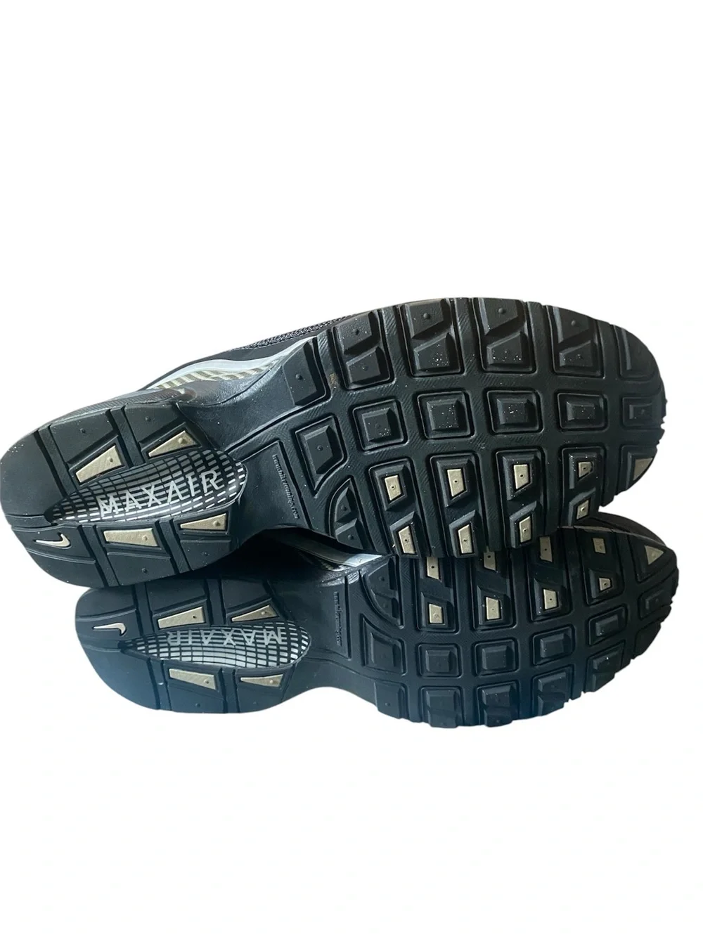 Nike Men’s Black with White Air Max Torch 3 Running Shoes 14